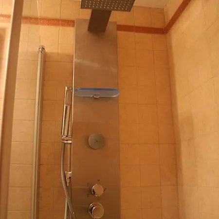 Apartaments Lagranja Апартаменты Таррега